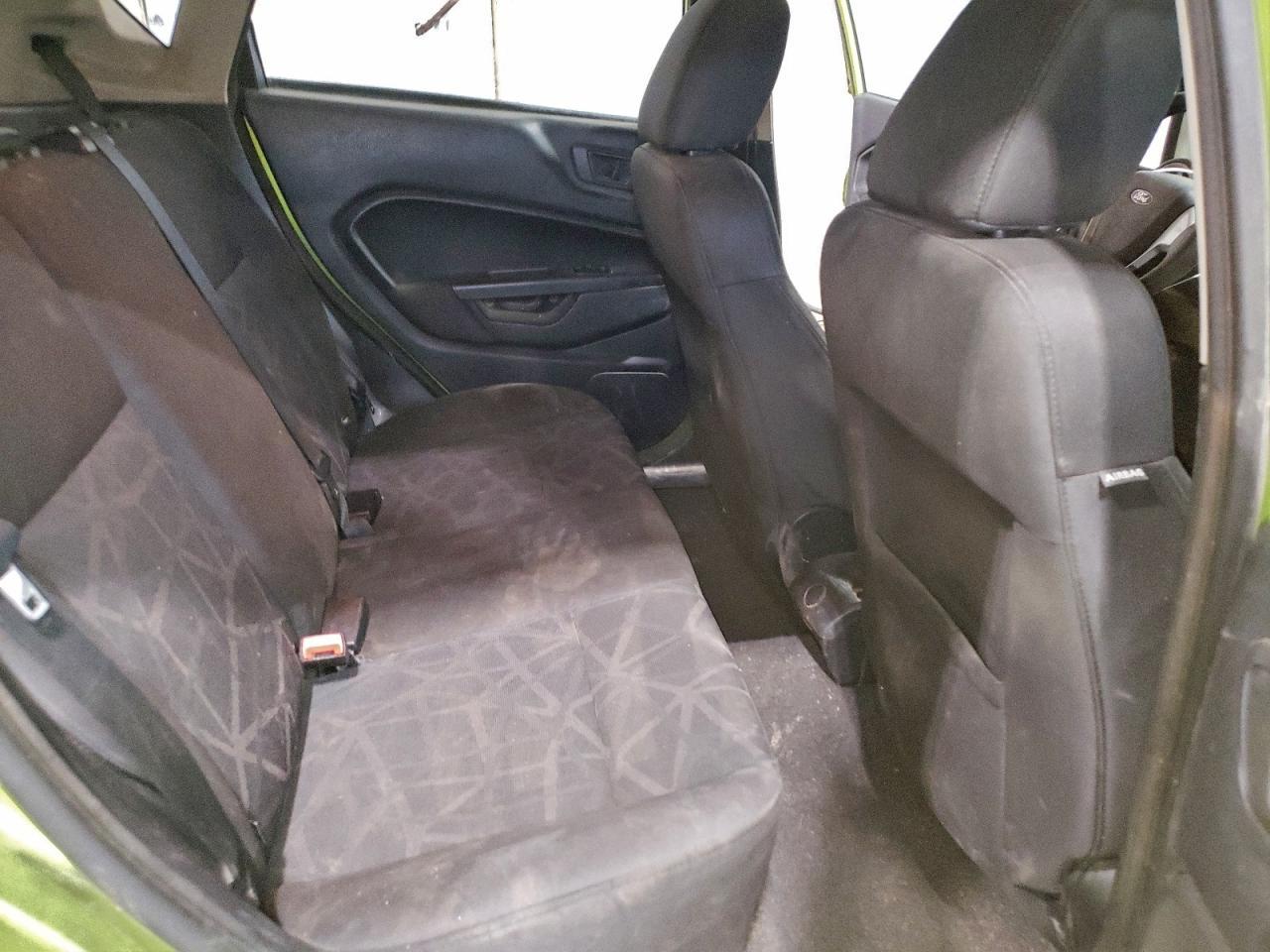 2011 FORD Fiesta