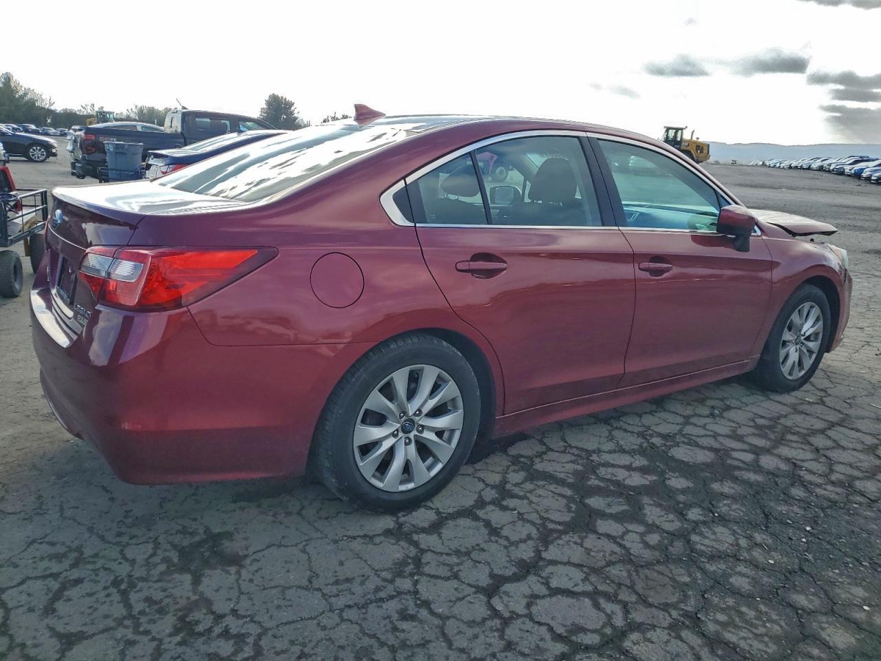 2016 SUBARU Legacy