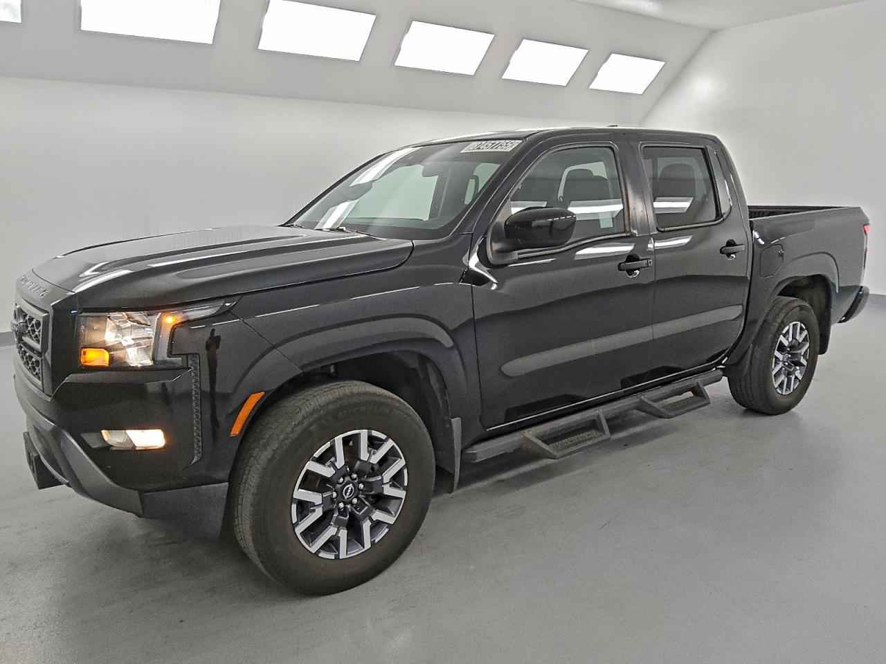 2022 NISSAN Frontier