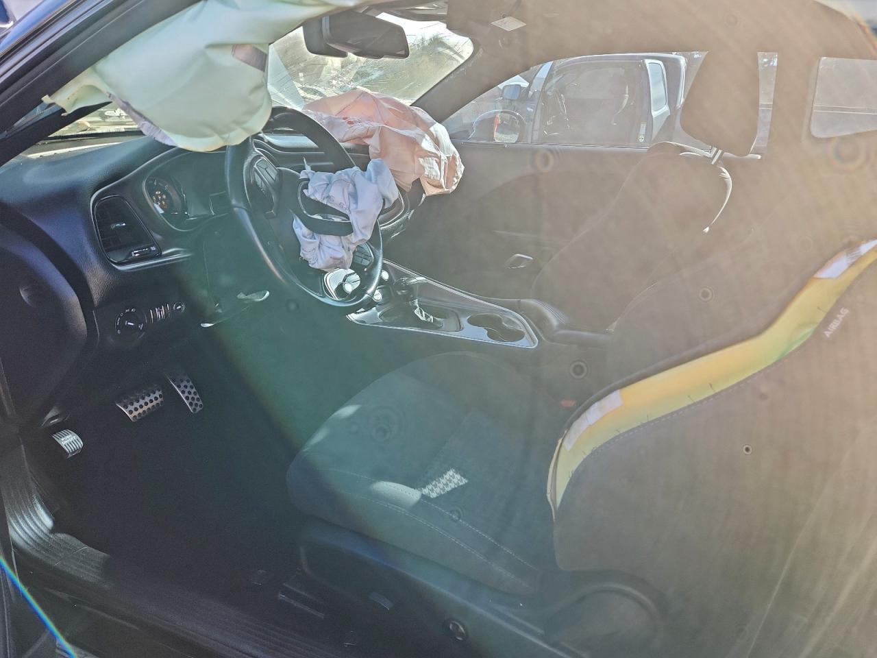 2019 DODGE Challenger