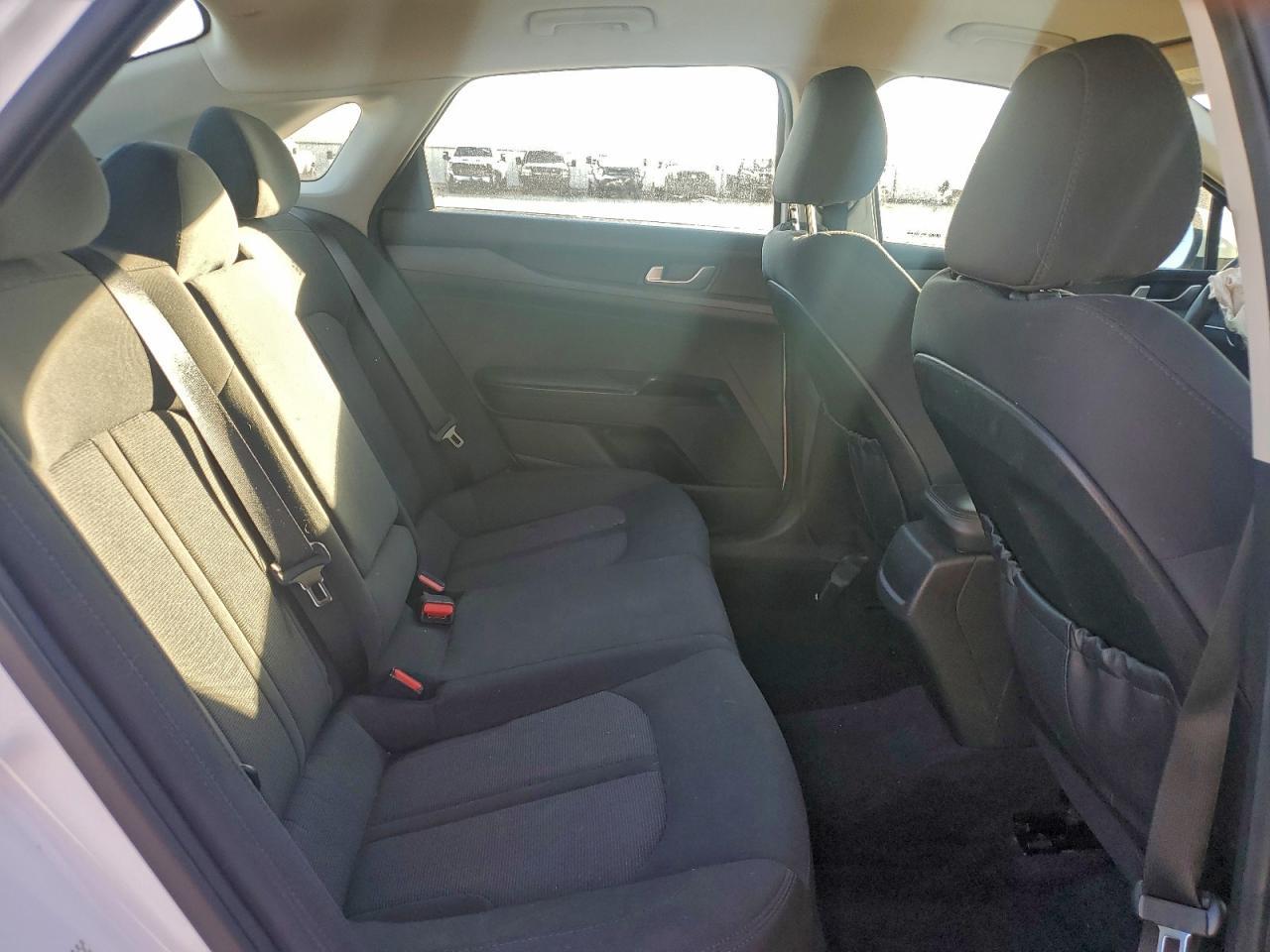 2021 KIA K5