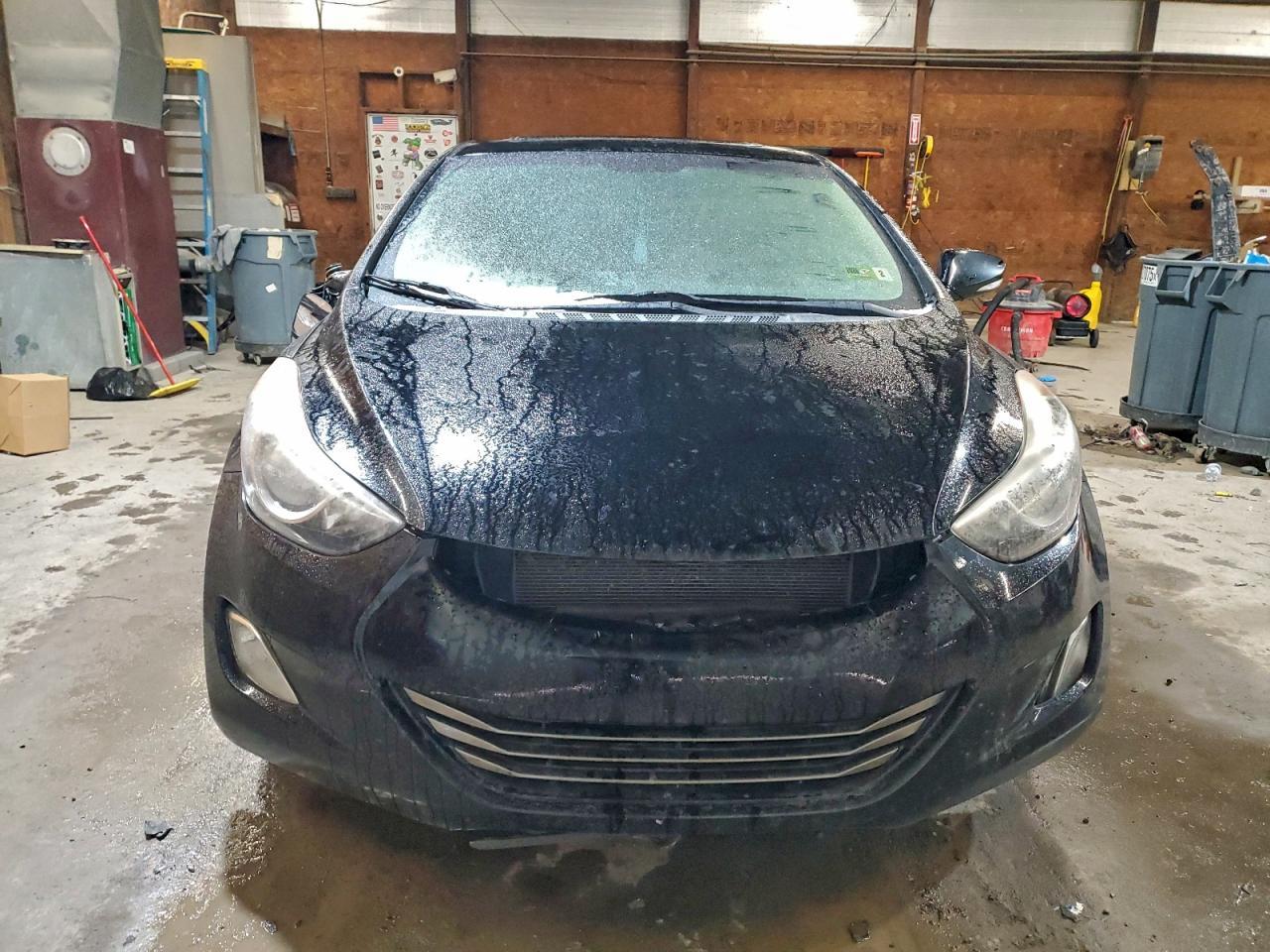 2012 HYUNDAI ELANTRA