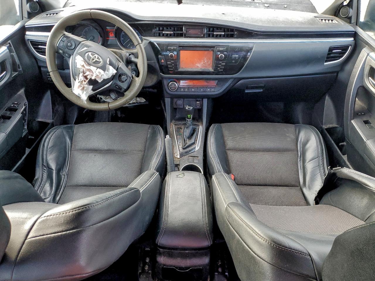 2015 TOYOTA COROLLA