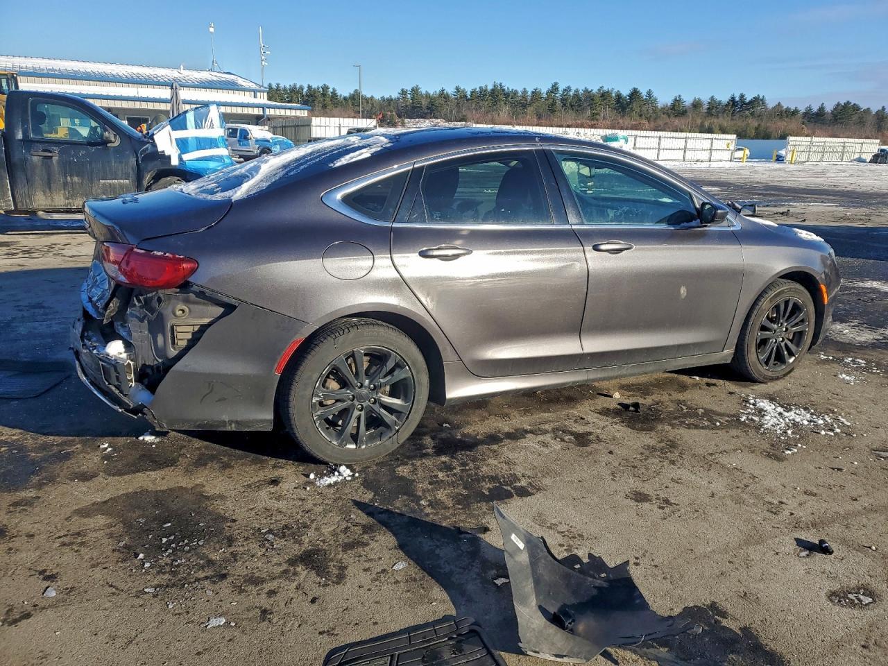 2015 CHRYSLER 200