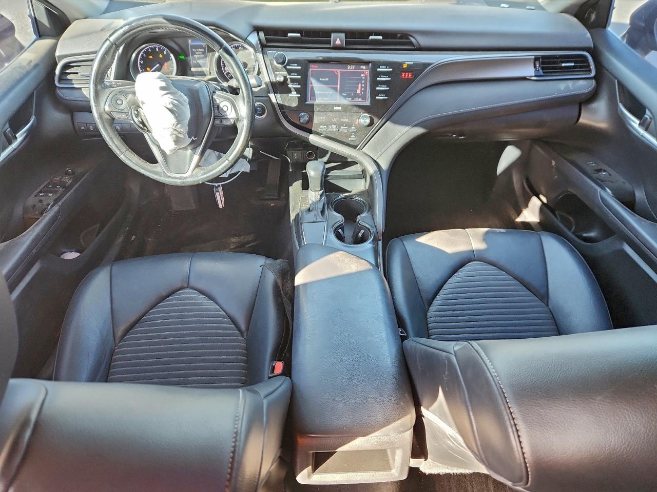 2020 TOYOTA CAMRY