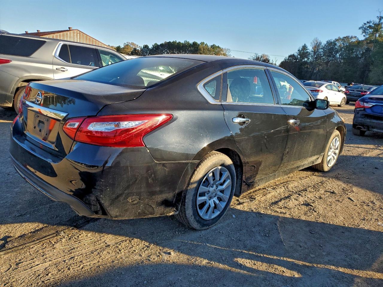2017 NISSAN ALTIMA