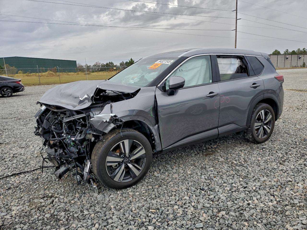 2025 NISSAN ROGUE