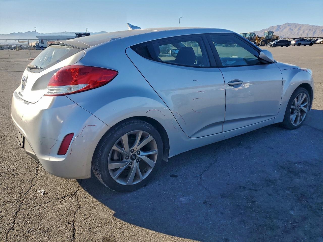 2017 HYUNDAI VELOSTER