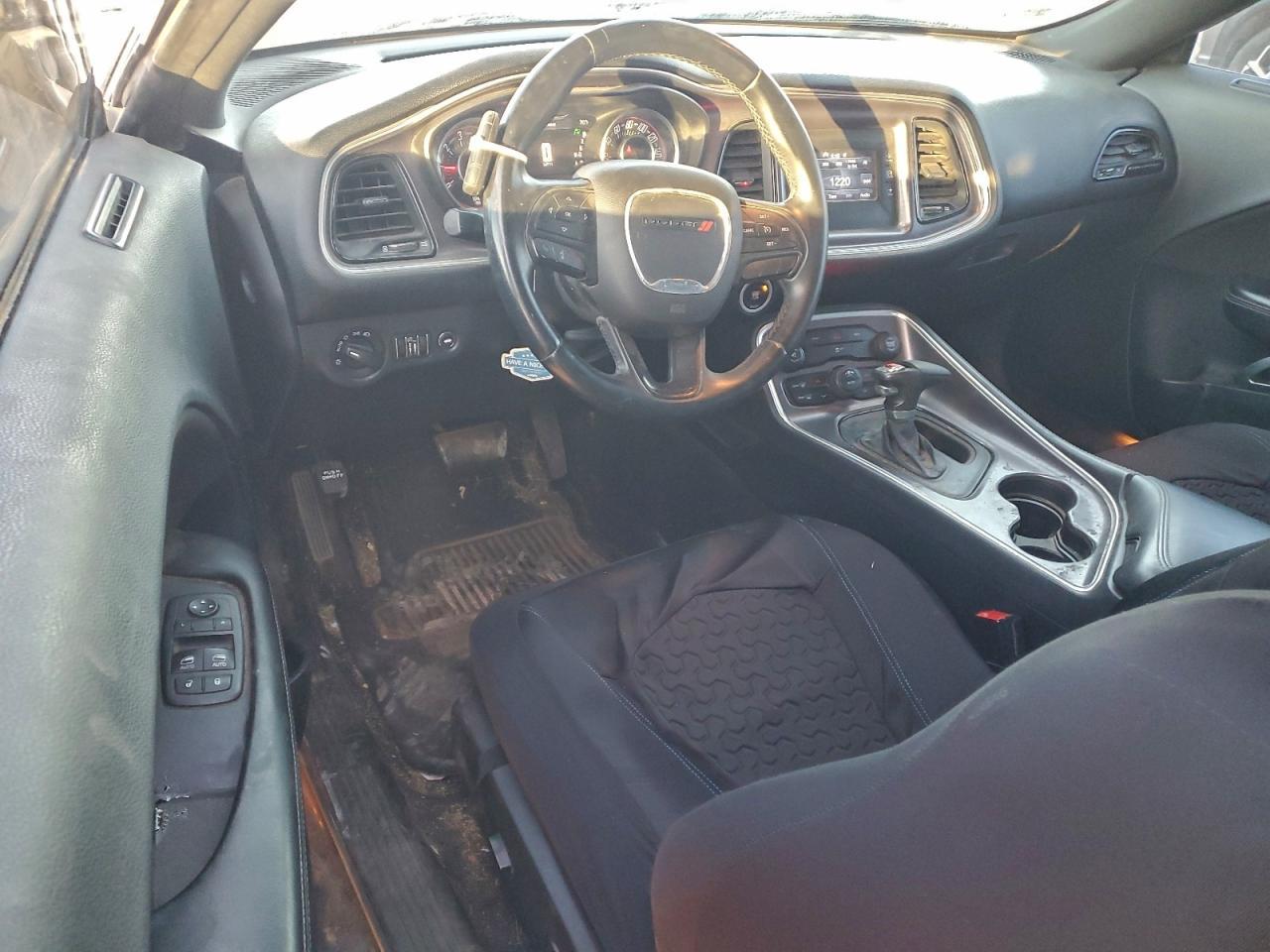 2015 DODGE Challenger