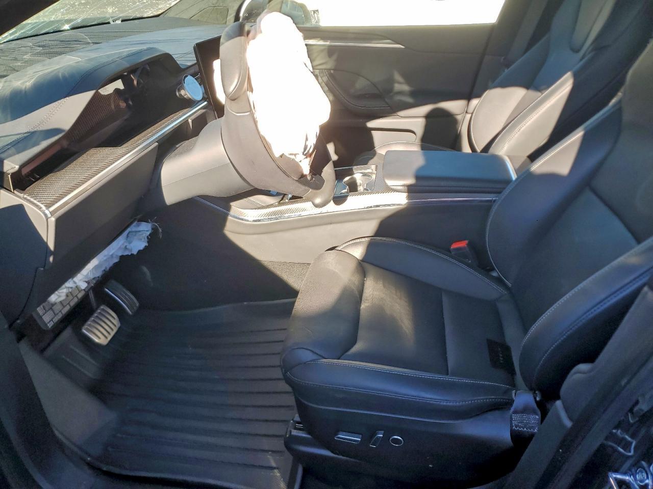 2024 TESLA MODEL X