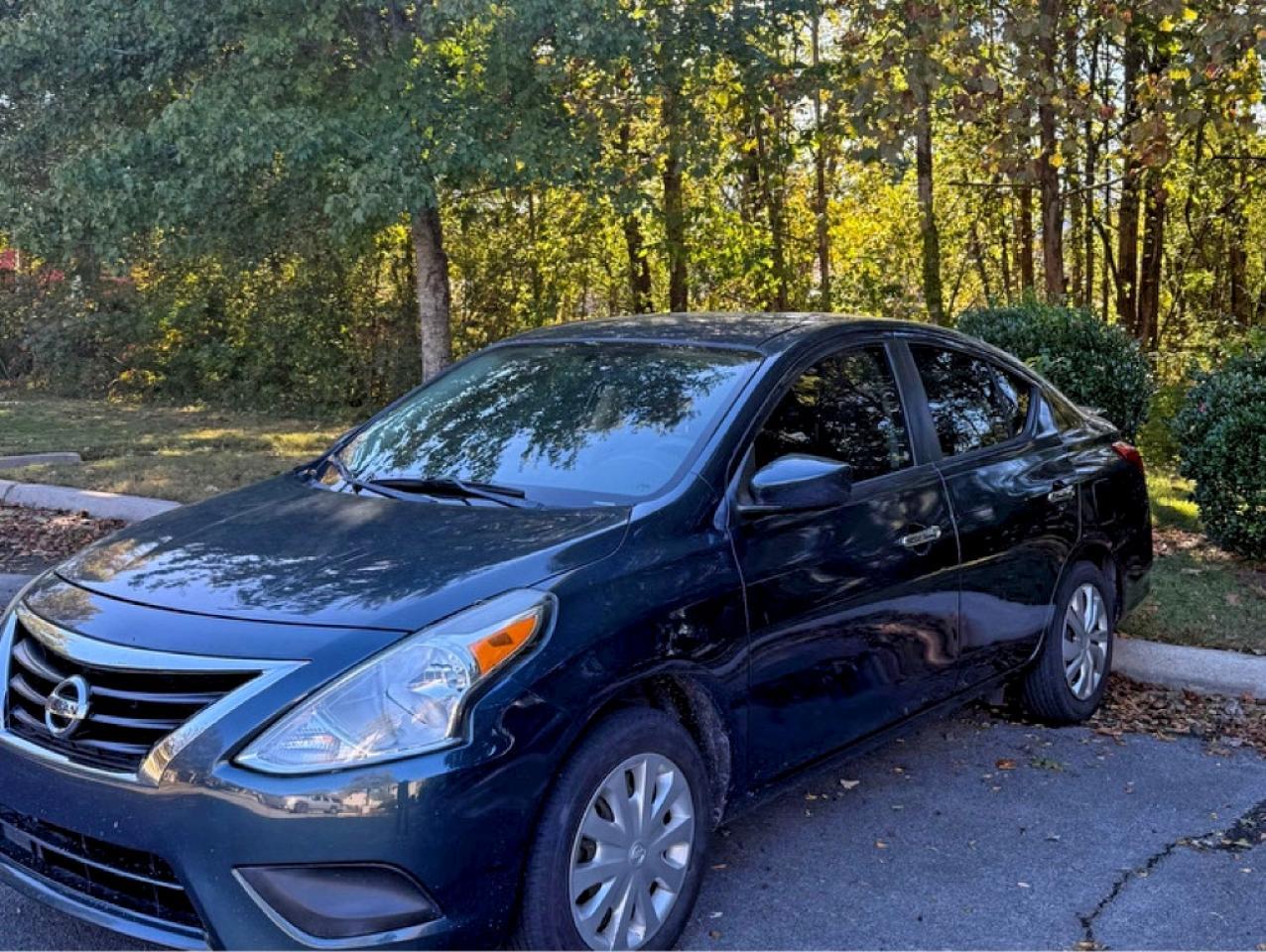2017 NISSAN VERSA