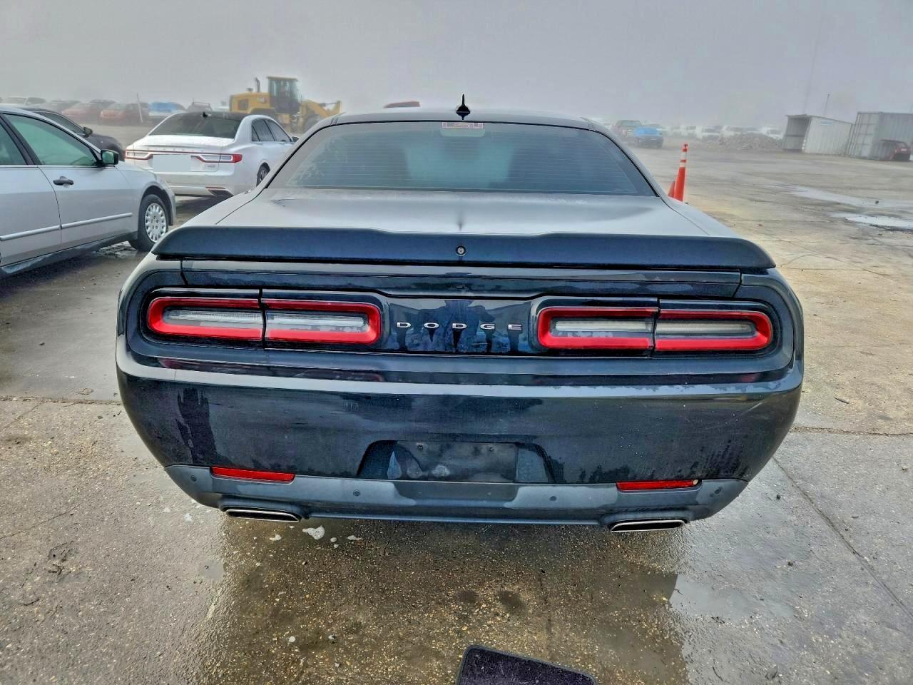2018 DODGE Challenger