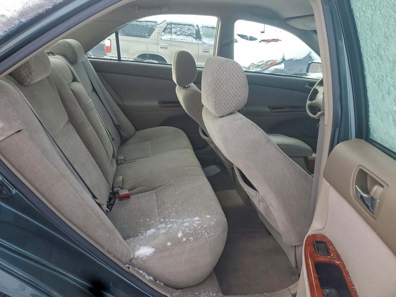 2004 TOYOTA CAMRY