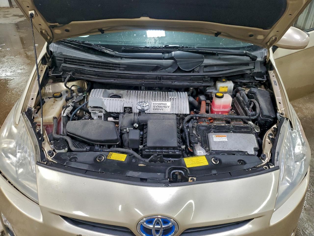 2011 TOYOTA PRIUS