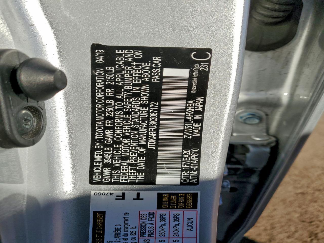 2019 TOYOTA PRIUS