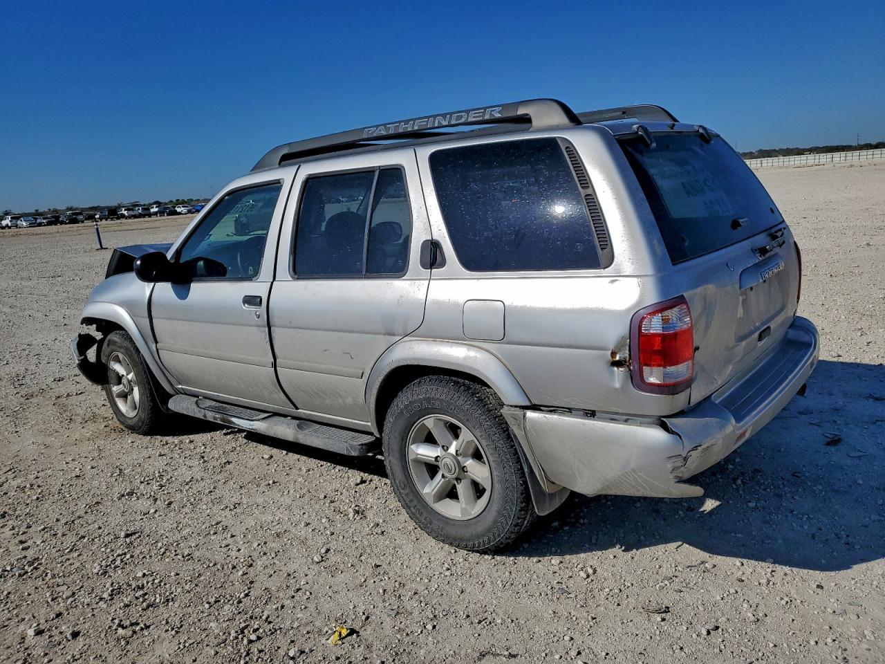 2004 NISSAN PATHFINDER
