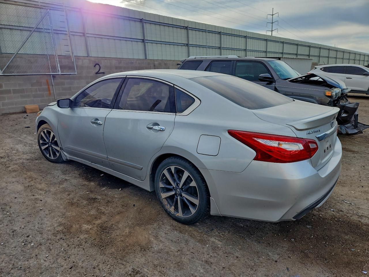 2016 NISSAN ALTIMA