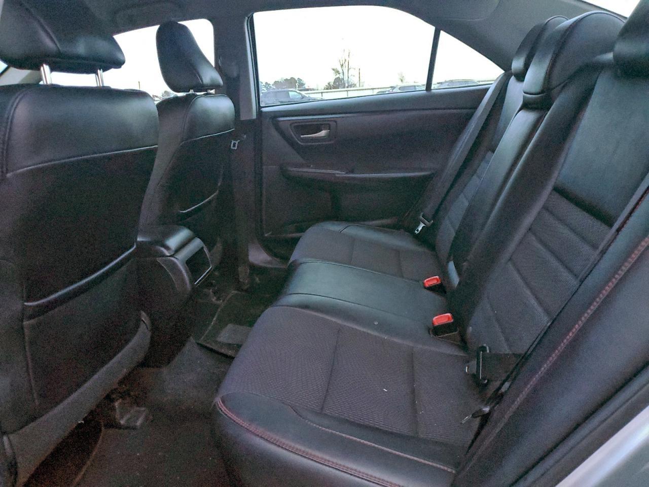 2017 TOYOTA CAMRY