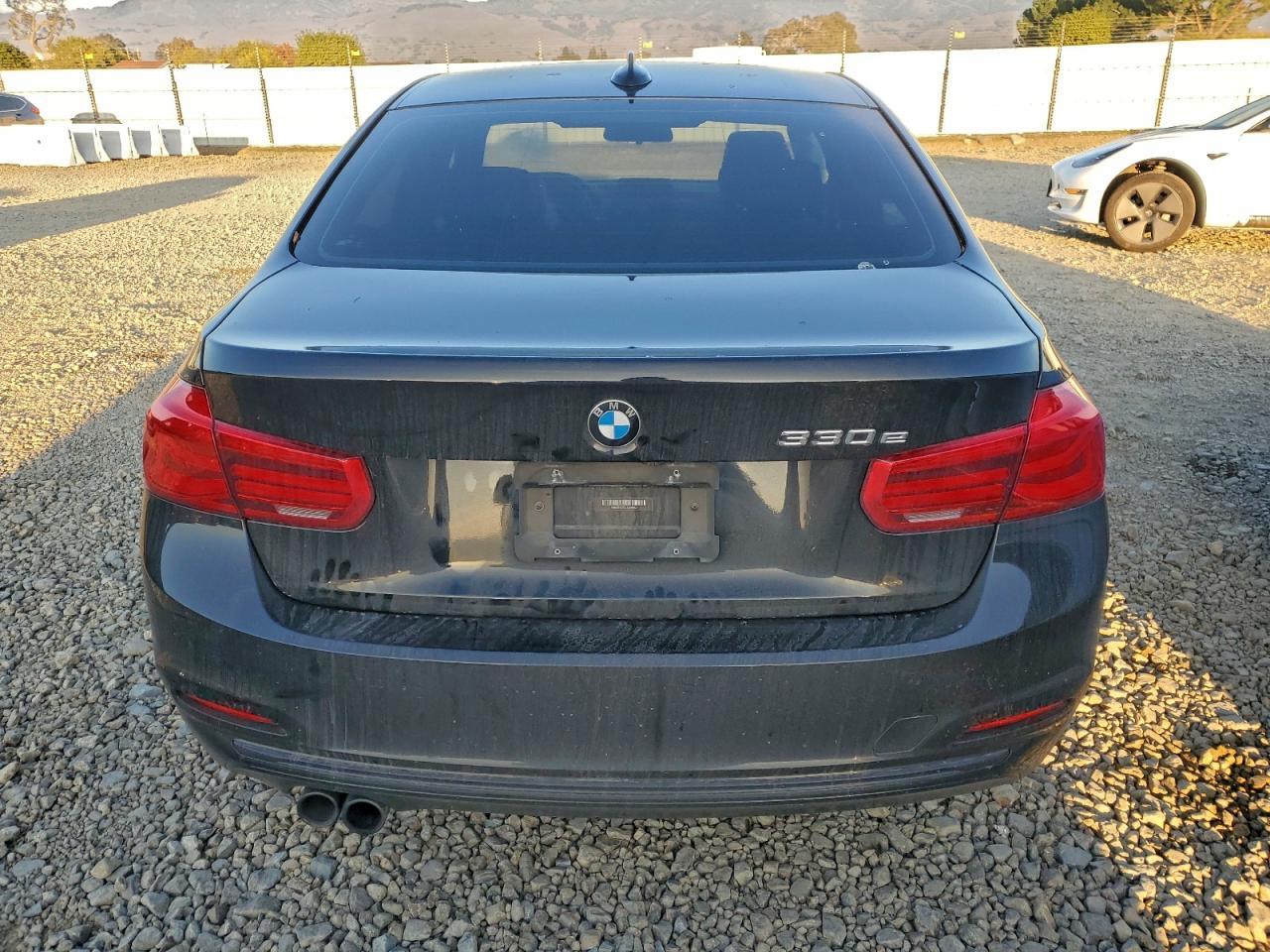 2018 BMW 3 SERIES