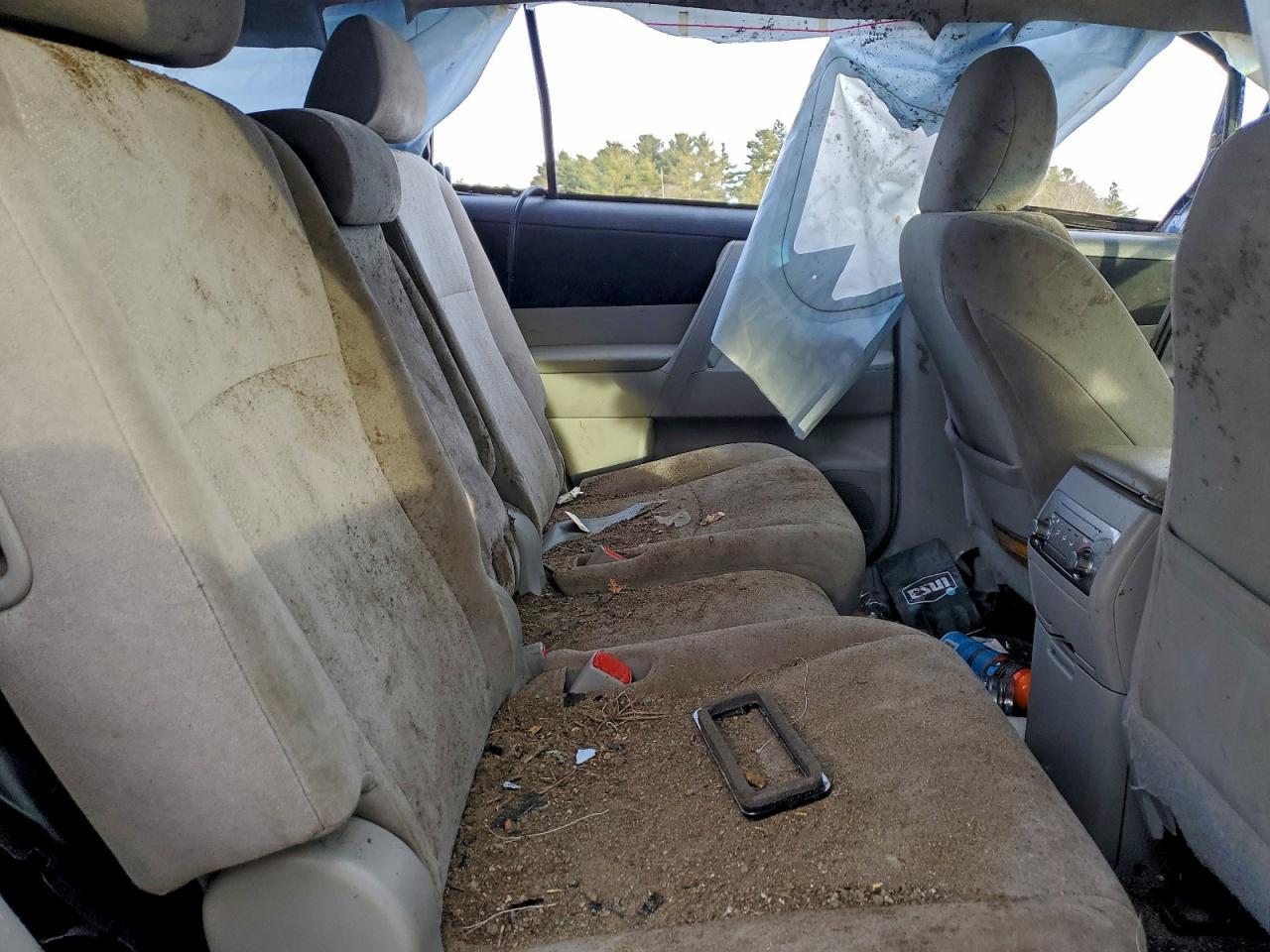 2013 TOYOTA HIGHLANDER