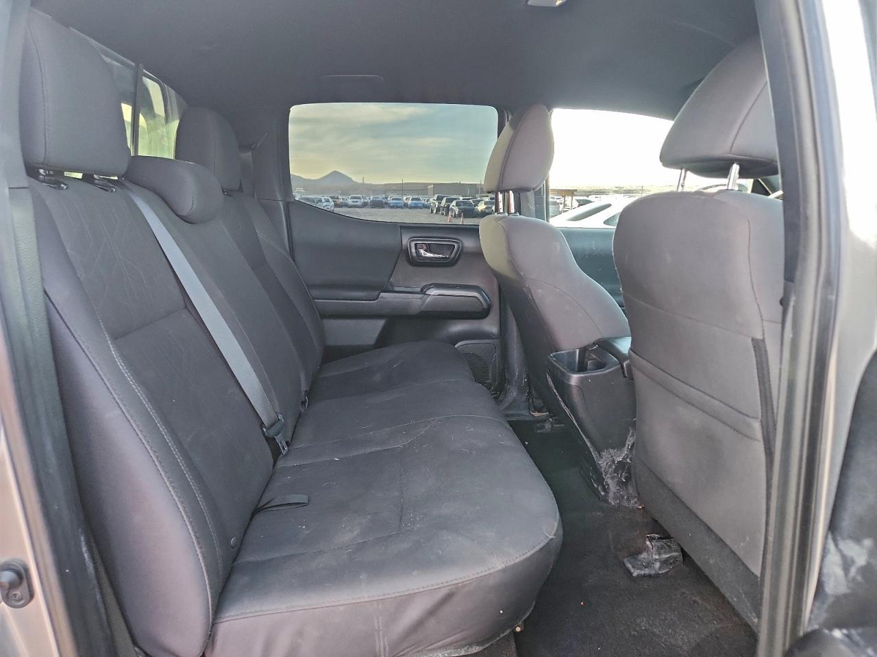 2018 TOYOTA TACOMA