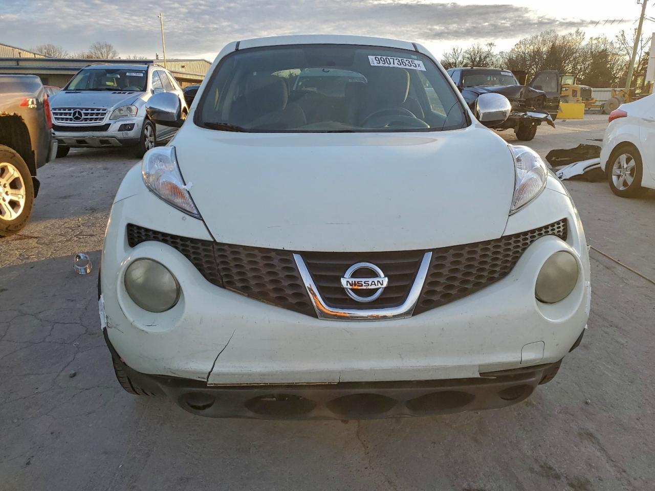 2012 NISSAN Juke