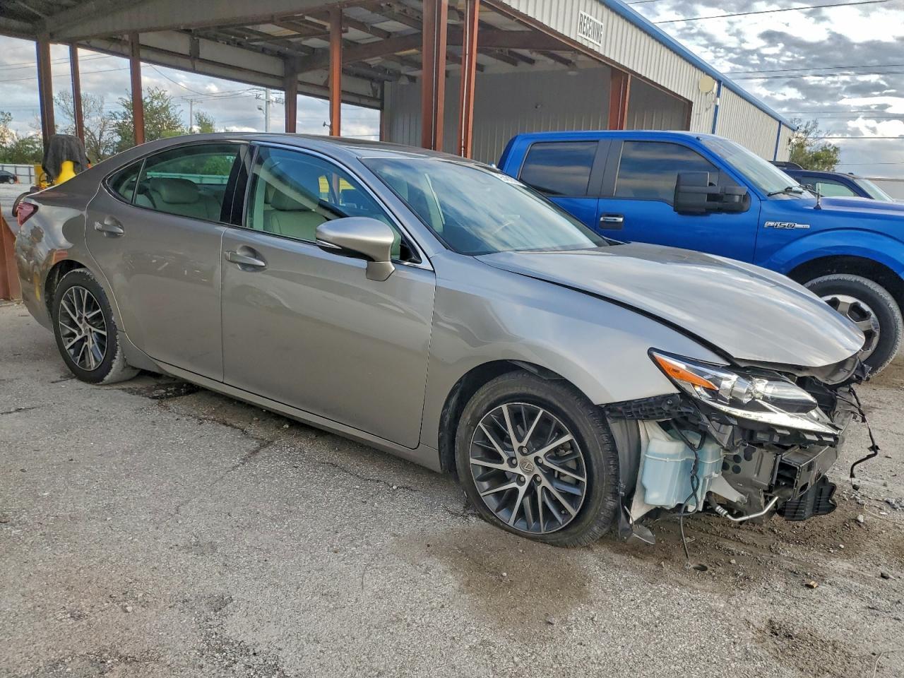 2016 LEXUS ES 350