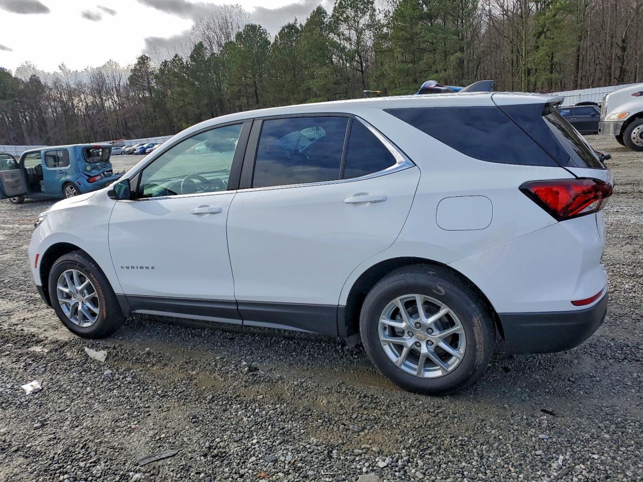 2023 CHEVROLET EQUINOX