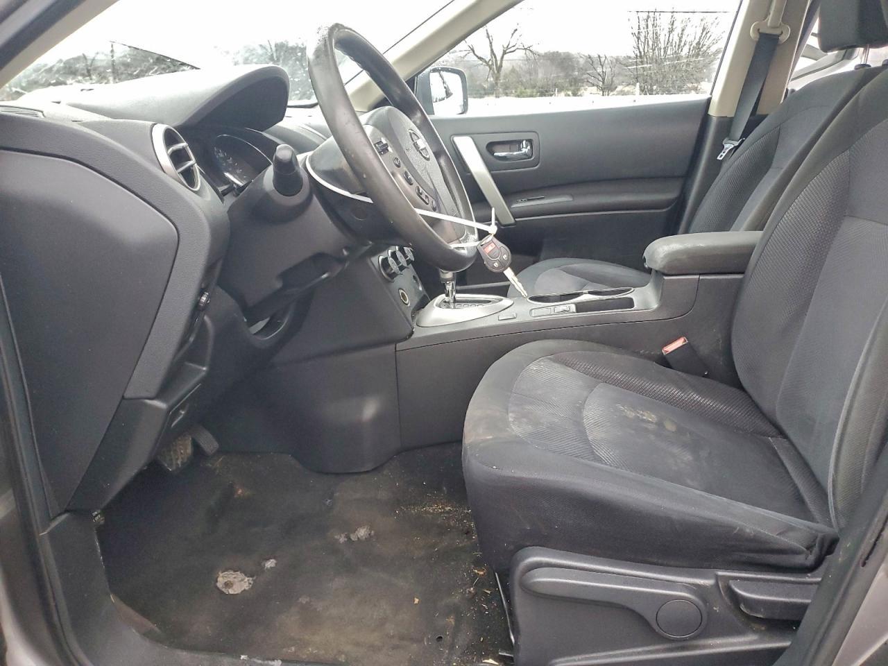 2015 NISSAN ROGUE