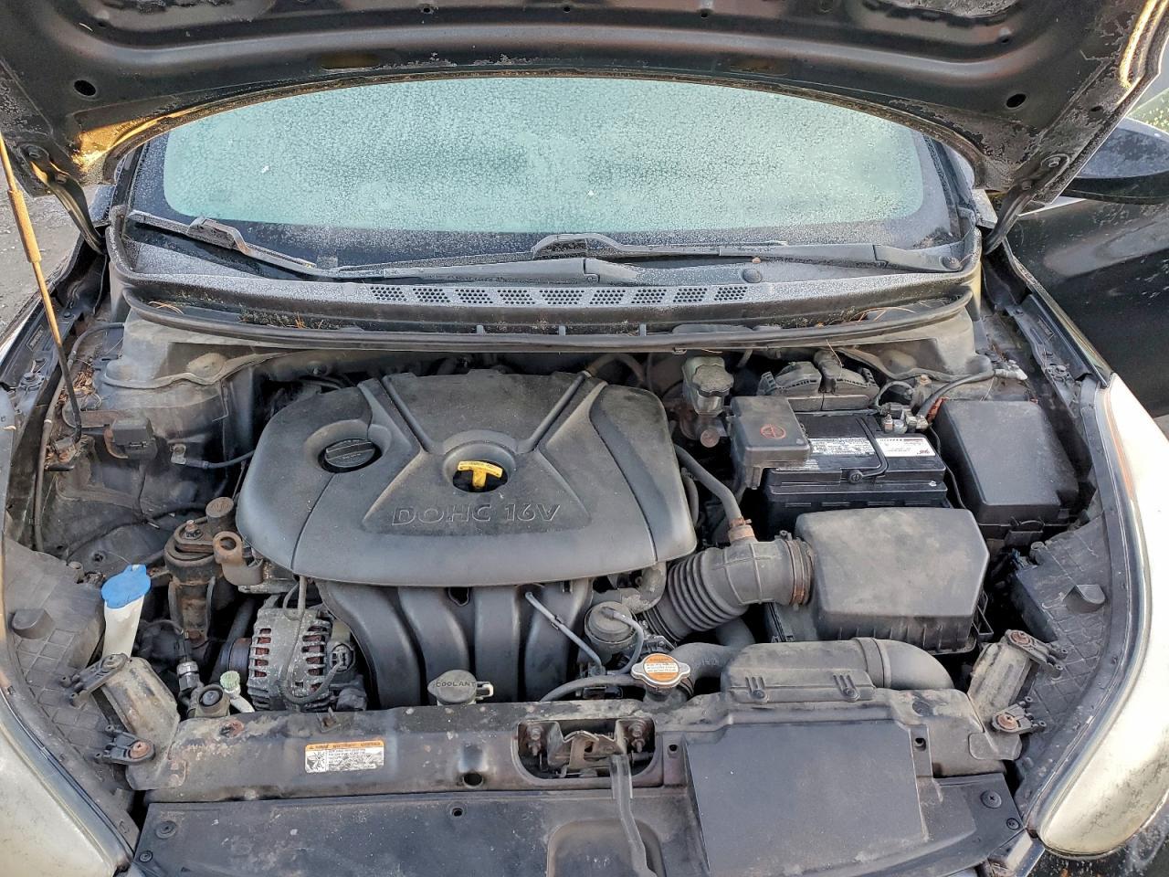 2012 HYUNDAI ELANTRA