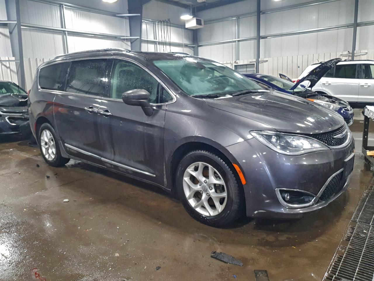 2020 CHRYSLER Pacifica
