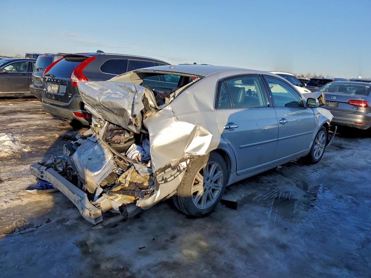 2010 TOYOTA Avalon