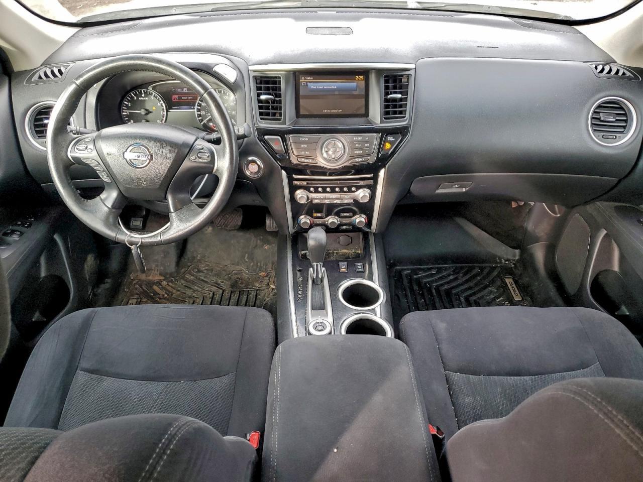 2016 NISSAN PATHFINDER