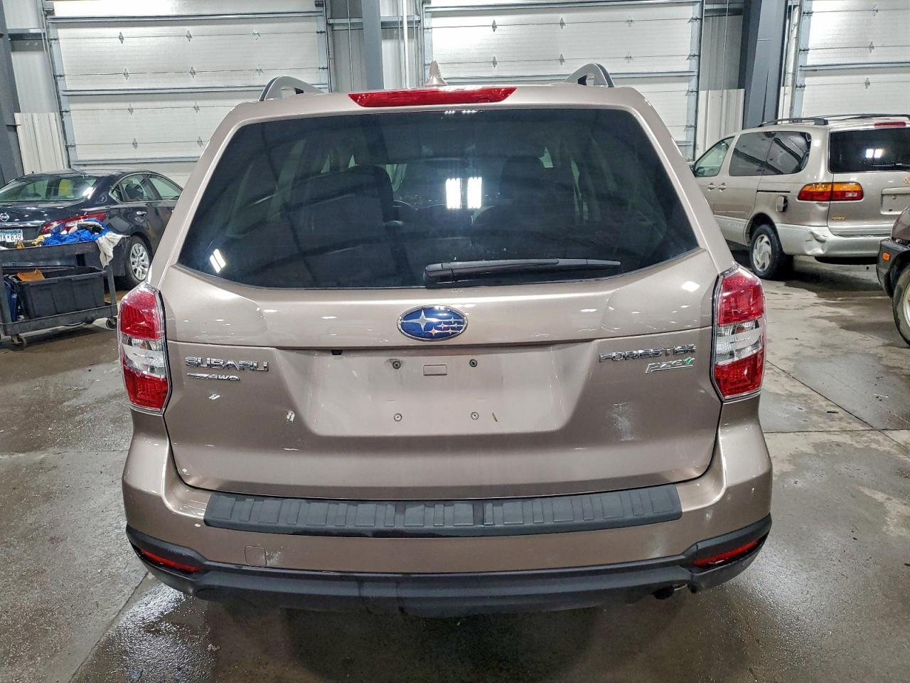 2016 SUBARU FORESTER