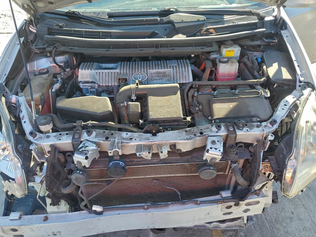 2015 TOYOTA PRIUS