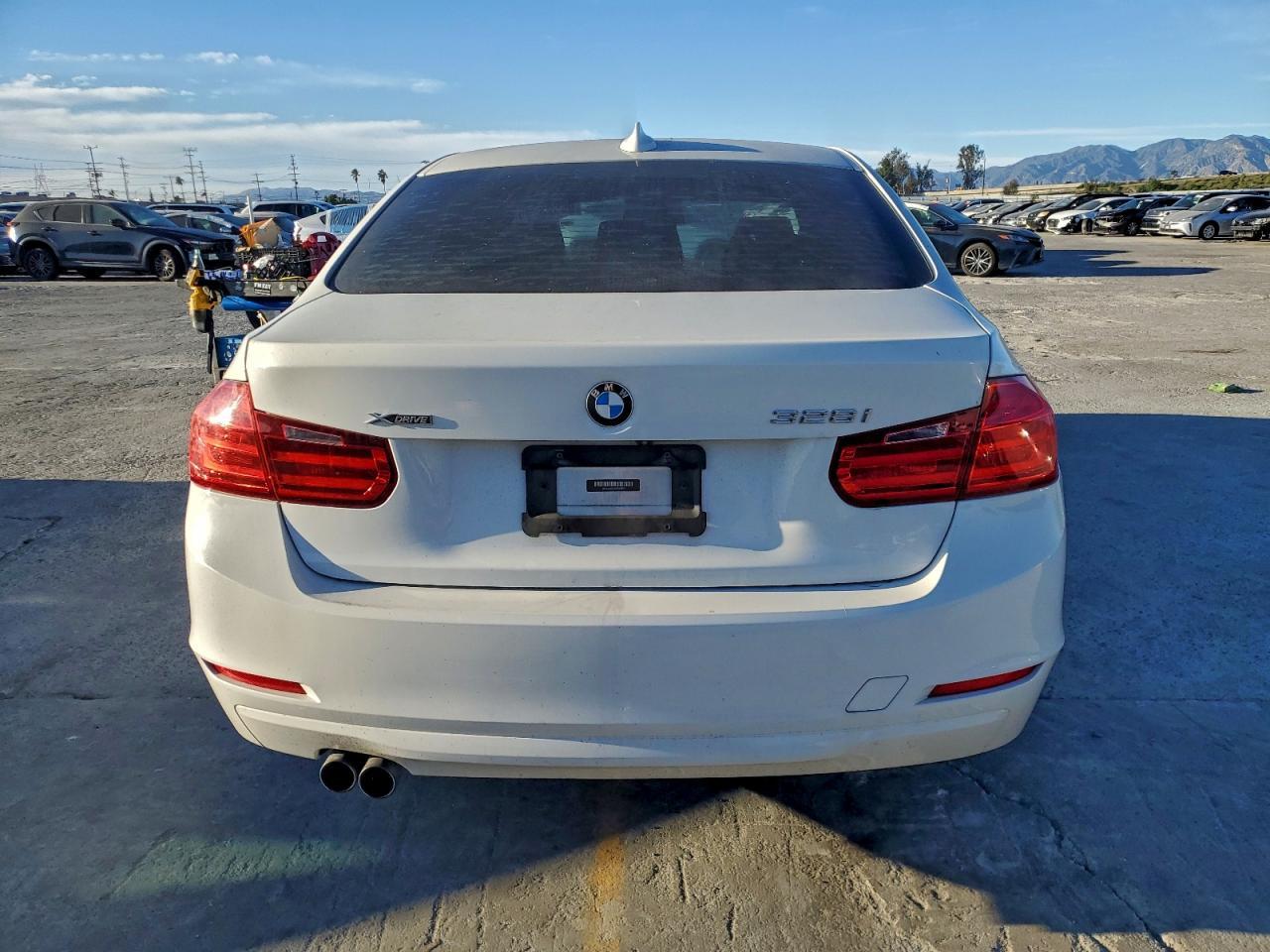 2013 BMW 3 SERIES