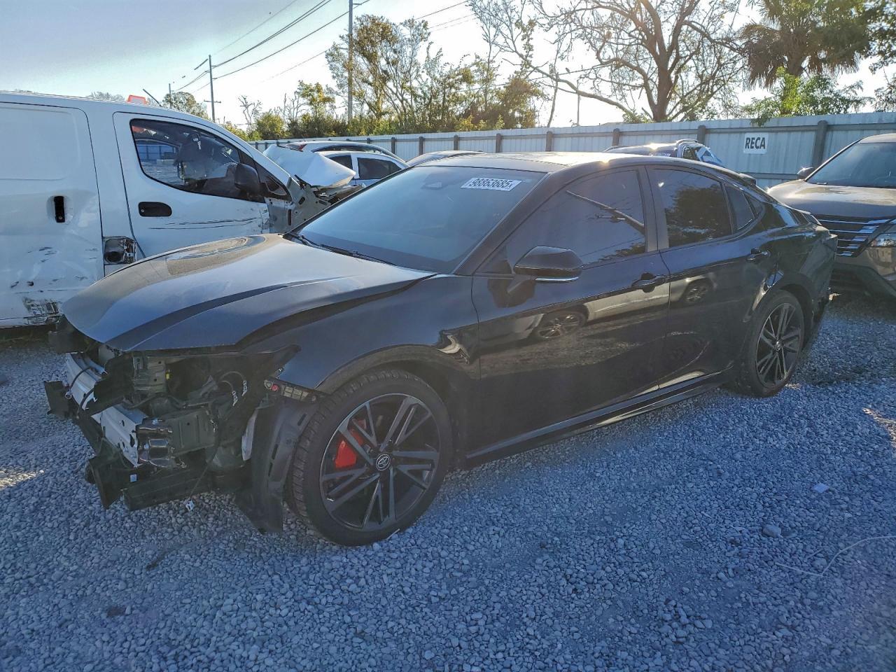2025 TOYOTA CAMRY
