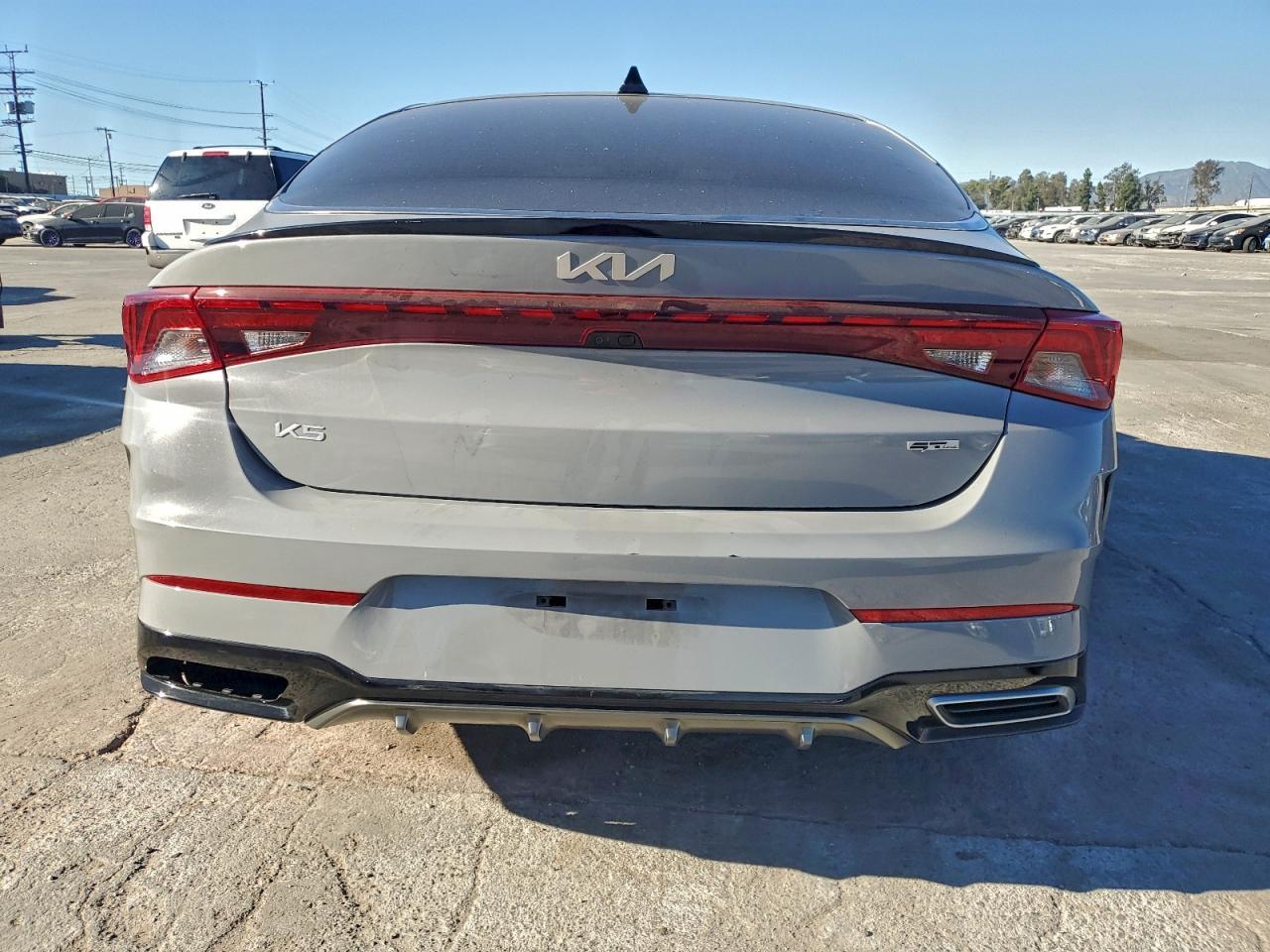2023 KIA K5