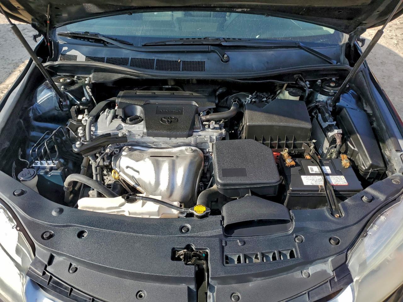 2015 TOYOTA CAMRY