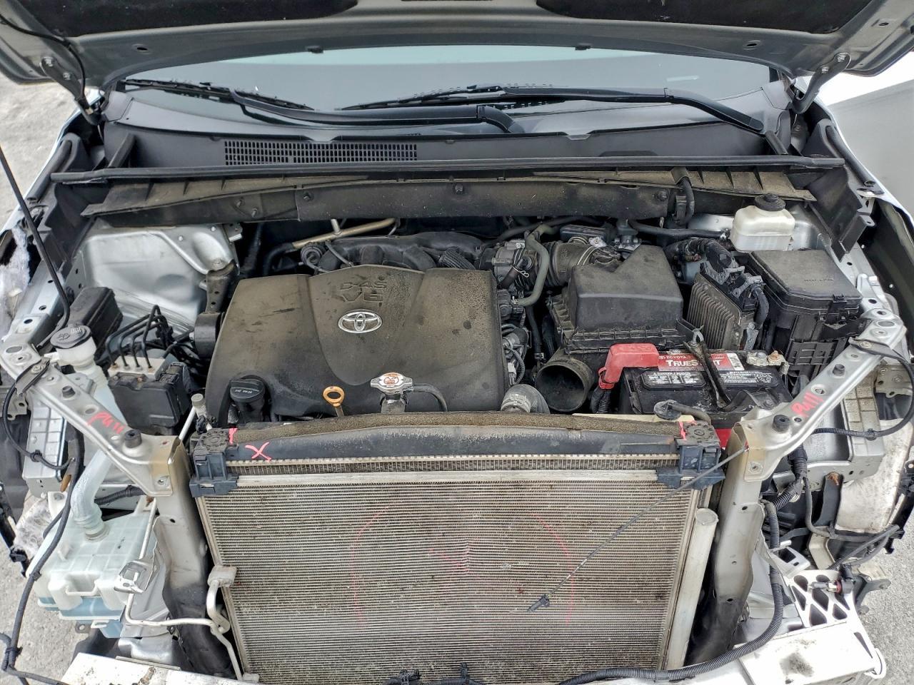 2019 TOYOTA HIGHLANDER