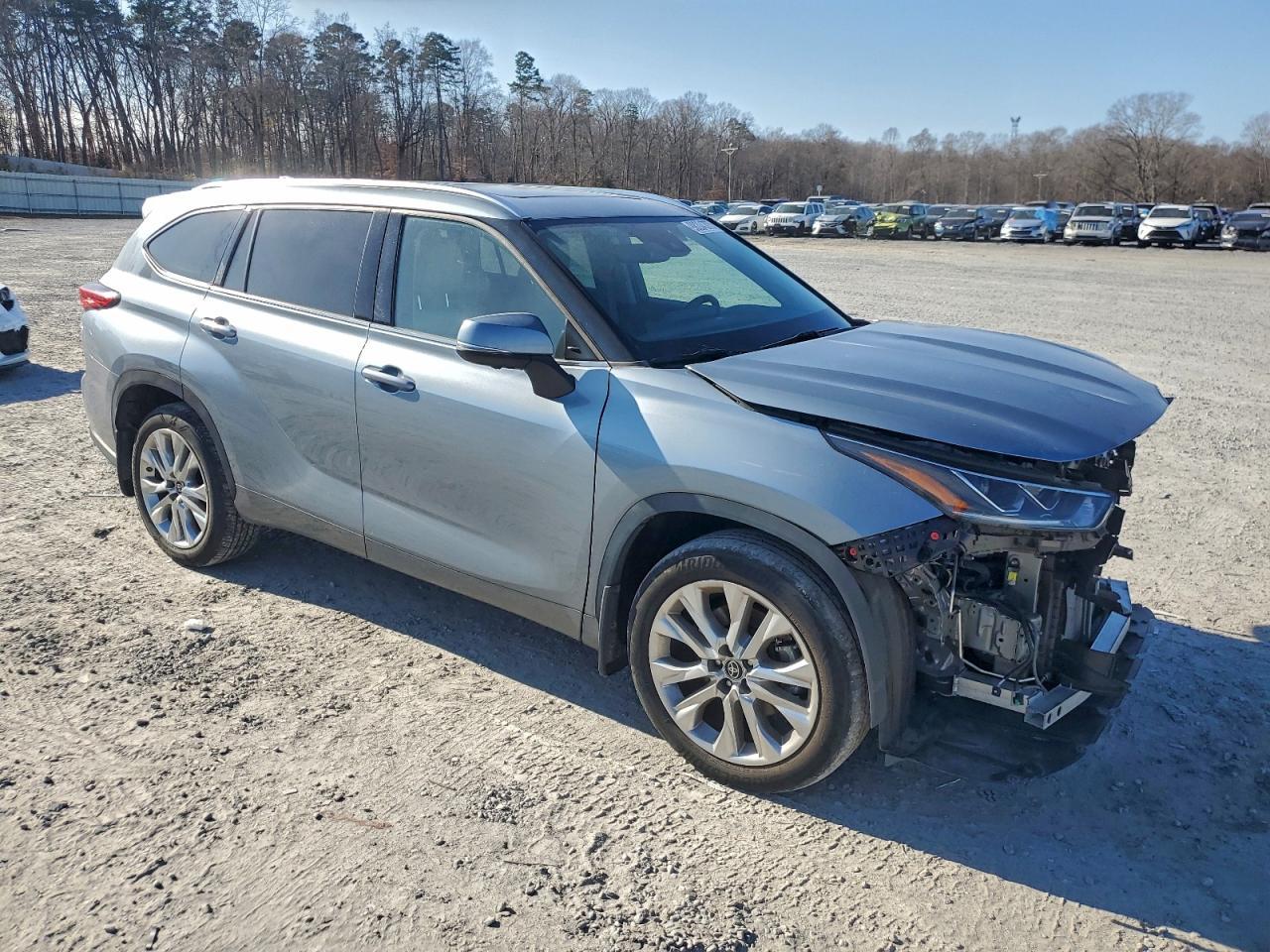 2023 TOYOTA HIGHLANDER