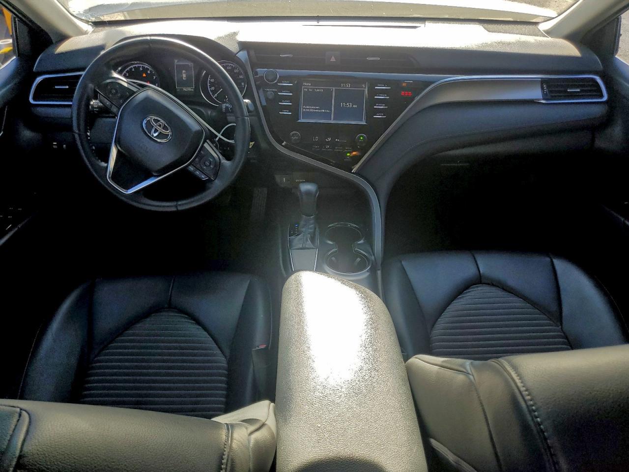 2018 TOYOTA CAMRY