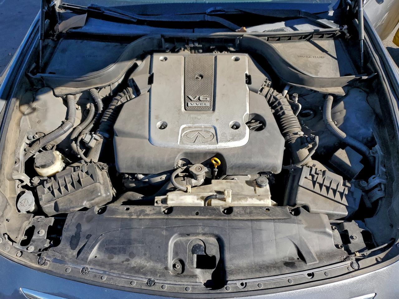 2012 INFINITI G37