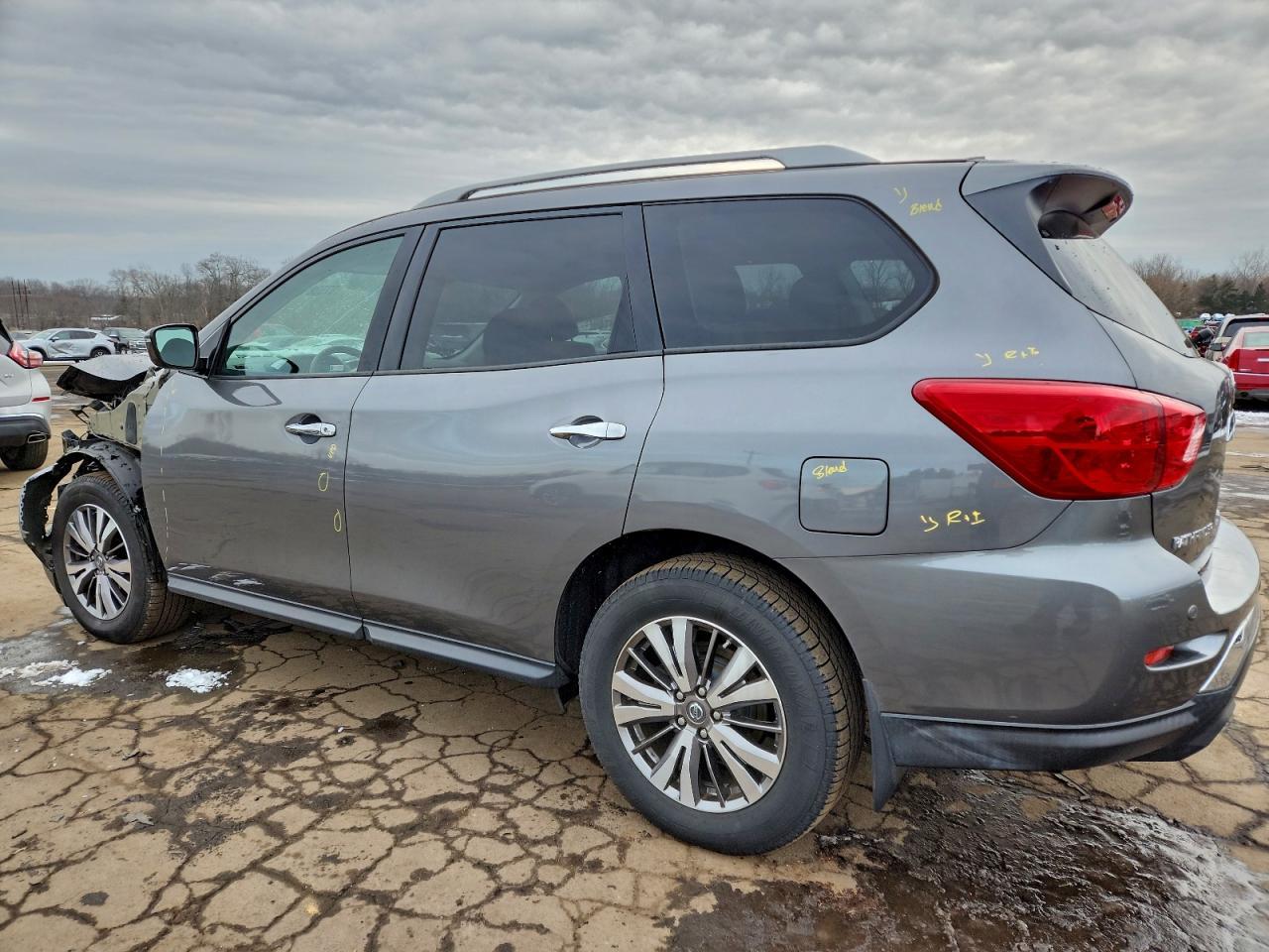 2019 NISSAN PATHFINDER