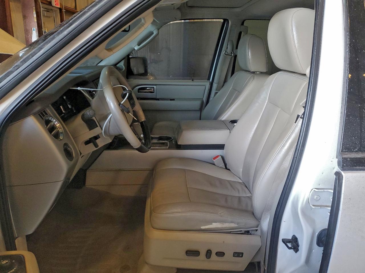 2014 FORD Expedition