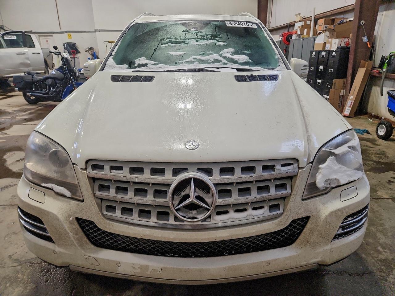 2011 MERCEDES-BENZ ML-Class
