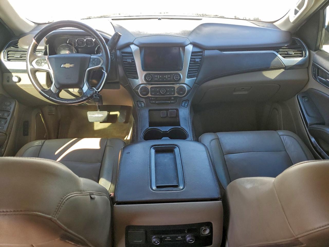2017 CHEVROLET Suburban