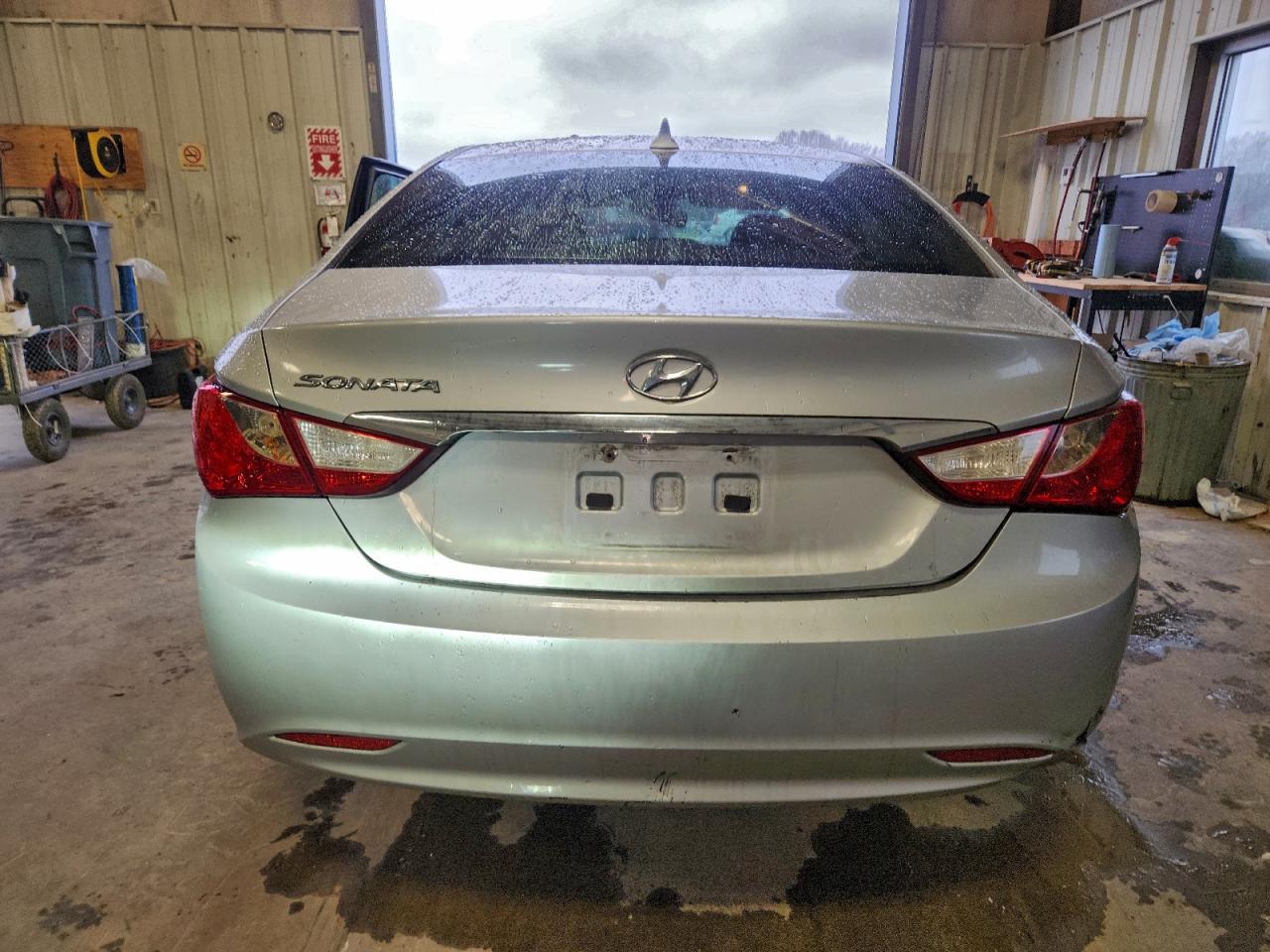 2011 HYUNDAI SONATA