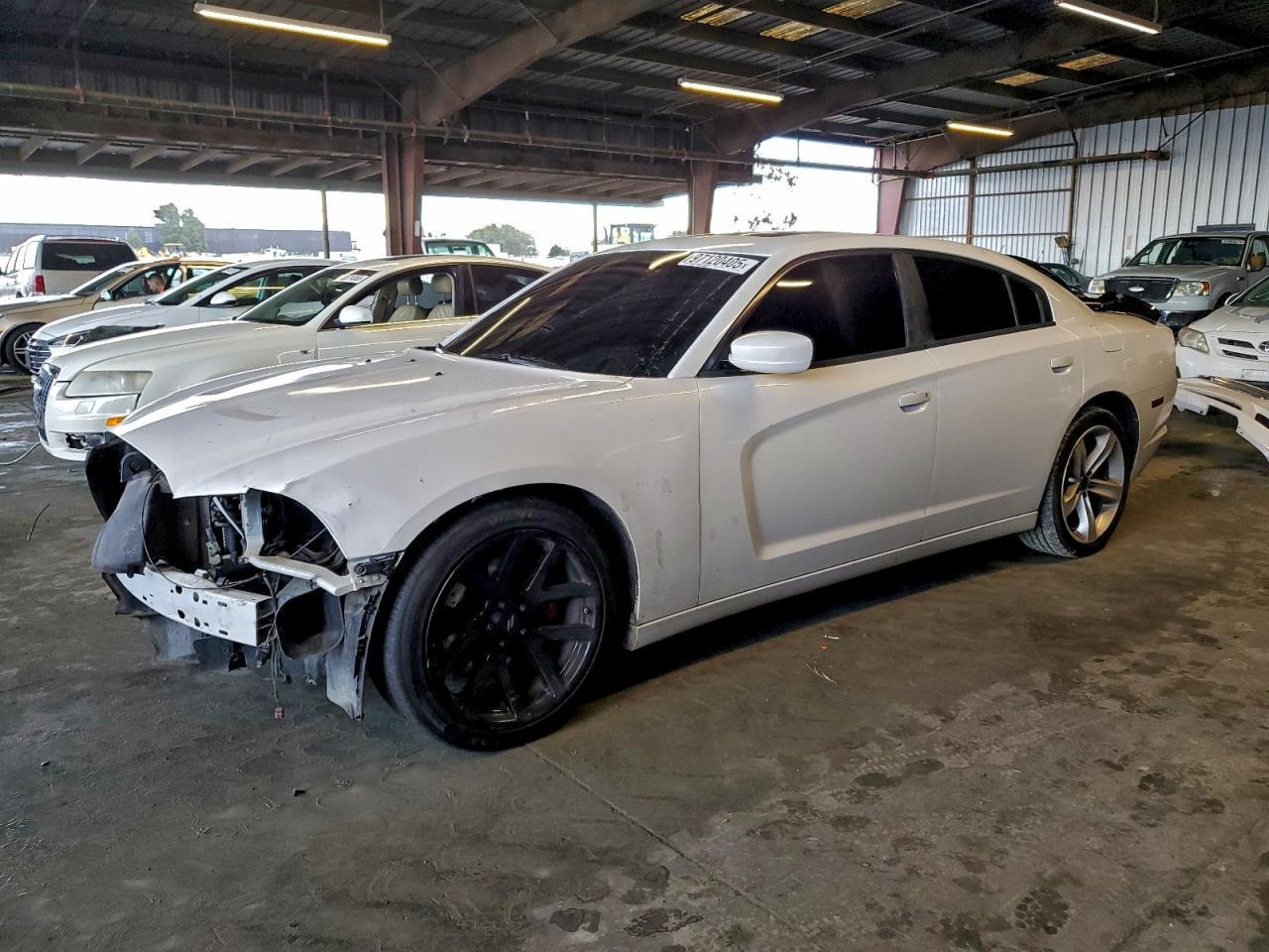 2014 DODGE CHARGER