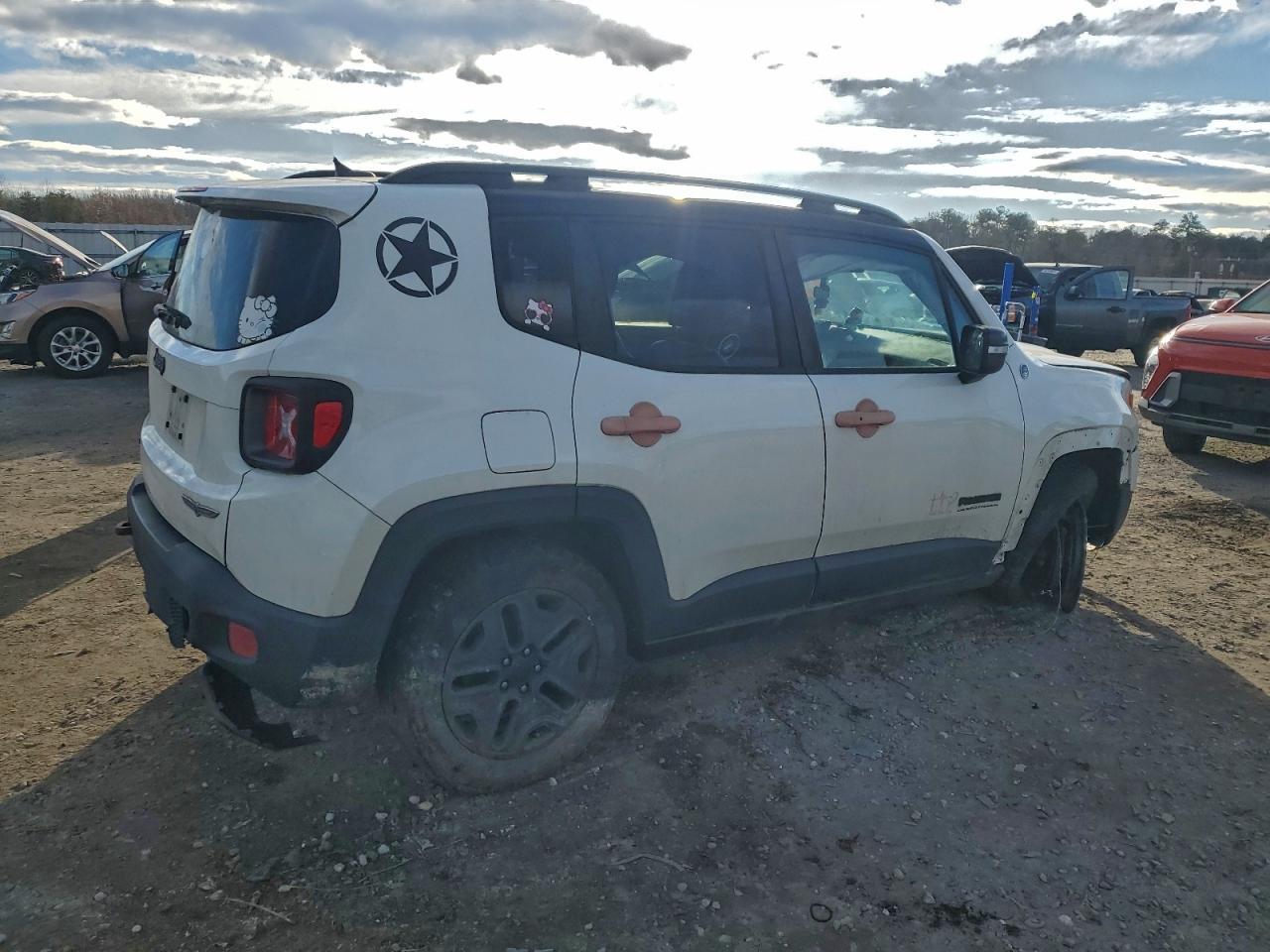 2017 JEEP Renegade
